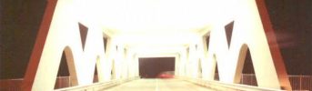 Vista notturna della struttura - L'interno del ponte