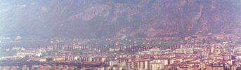 L'attraversamento della città - Veduta panoramica del città di Bolzano col viadotto autostradale finito