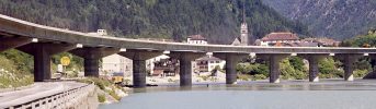 Ponte sul lago di Fortezza