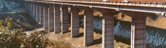 Viadotto ultimato - Tratto finale dell'autostrada nella tratta tra Colle Isarco e Brennero