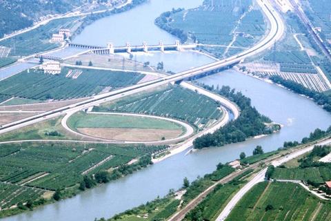 Autostrada del Brennero presso Ala, Trento